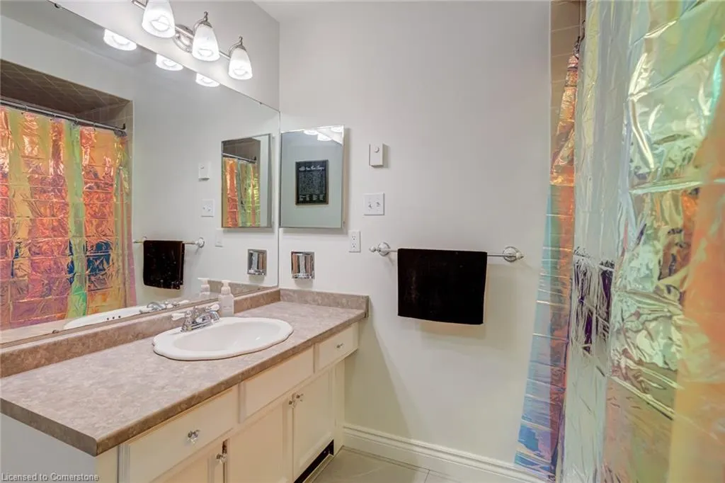1560 Kerns Road, #5