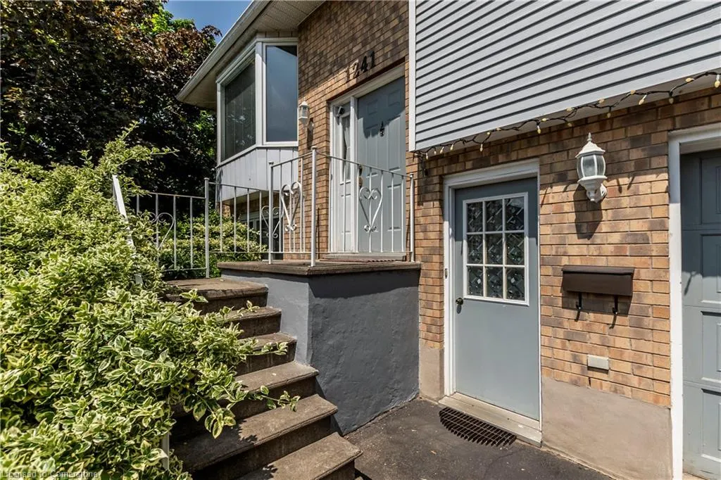 1241 Rose Street