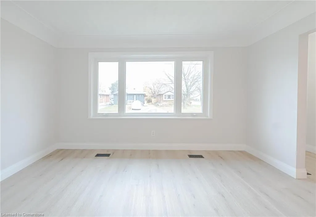 102 East 41st Street, #1