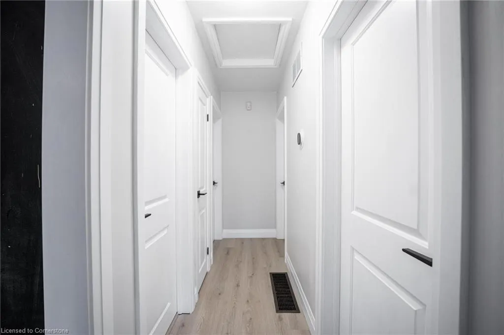 102 East 41st Street, #1