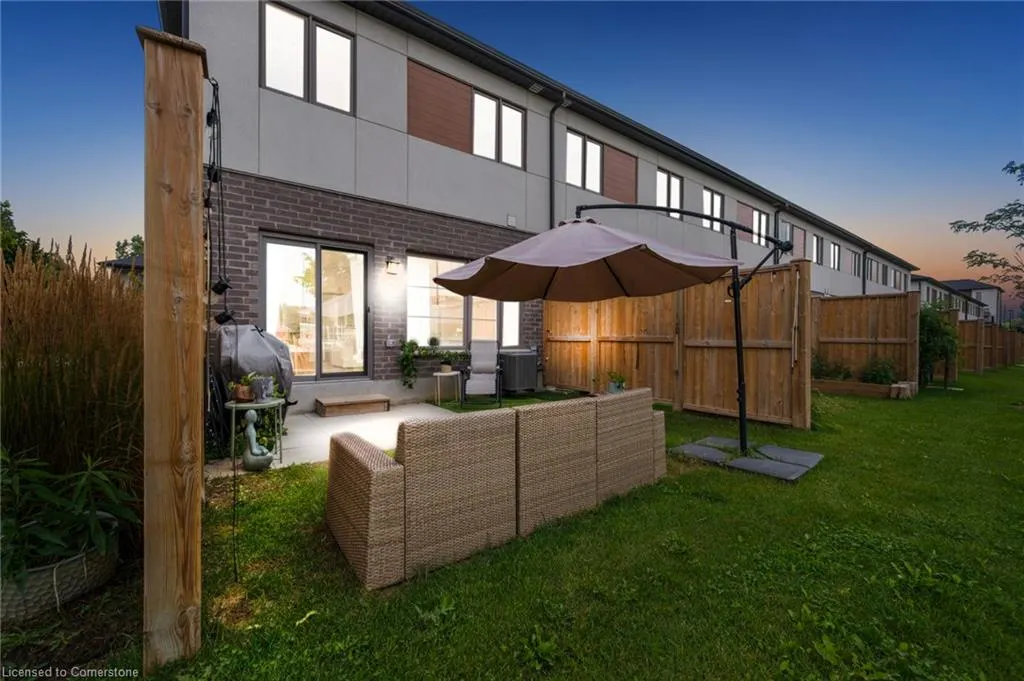 26 Steele Crescent