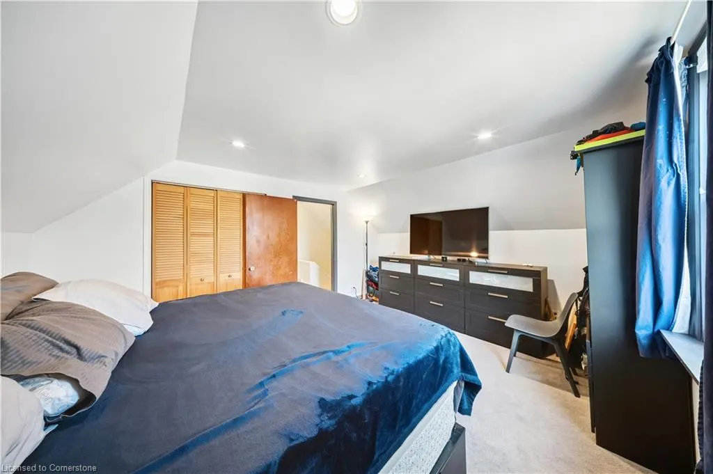 339 Arlington Road