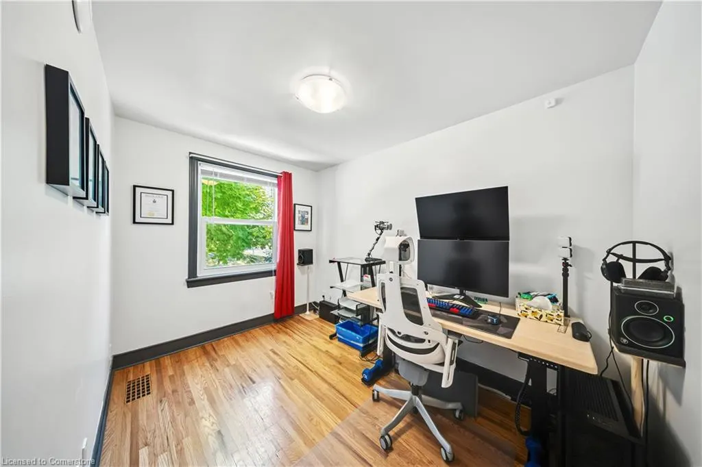 339 Arlington Road