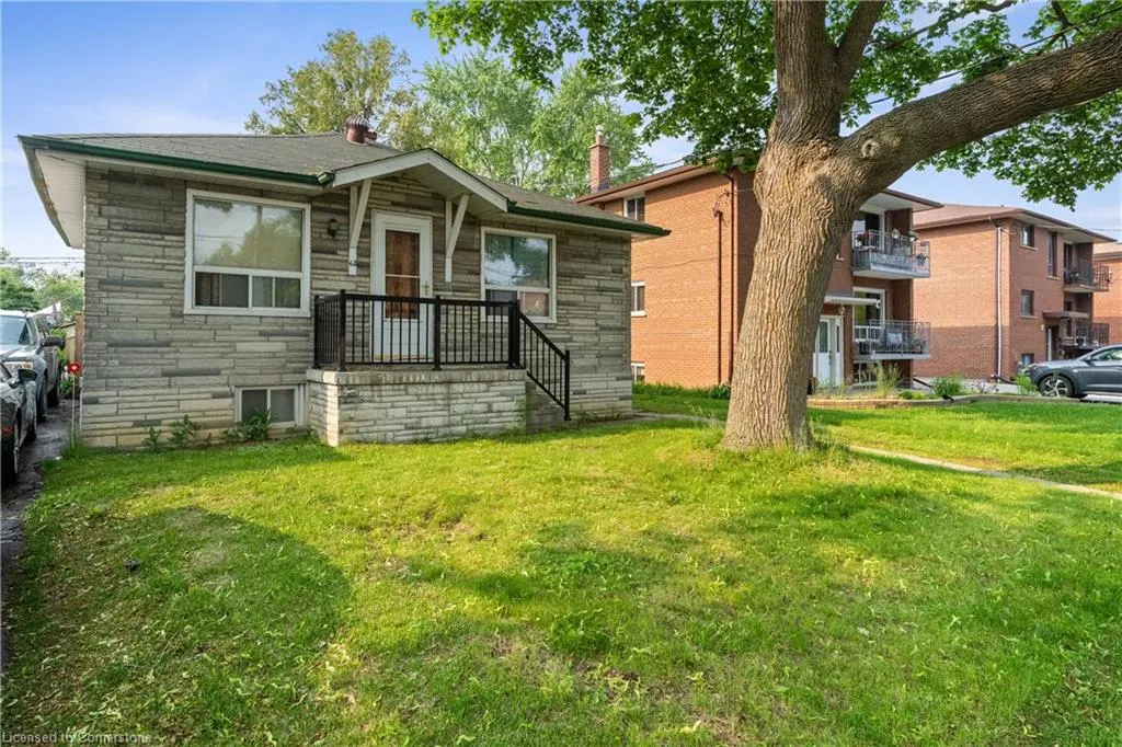 62 Elder Avenue