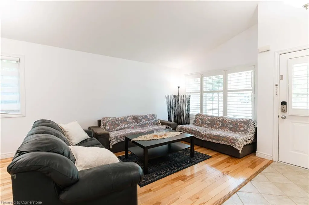 837 Upper Ottawa Street
