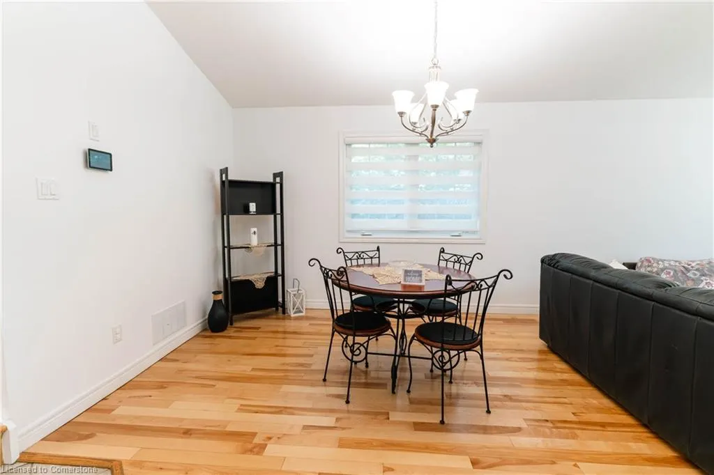 837 Upper Ottawa Street