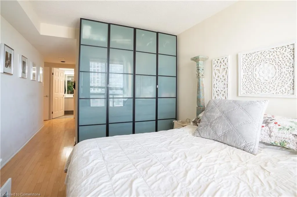 101 Subway Crescent, #712