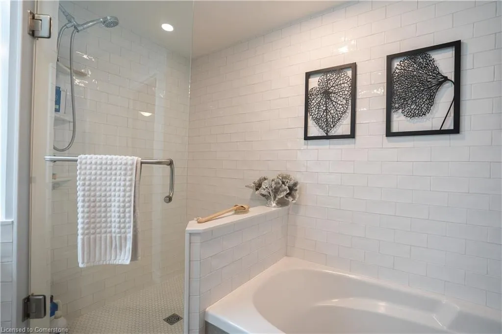 101 Subway Crescent, #712