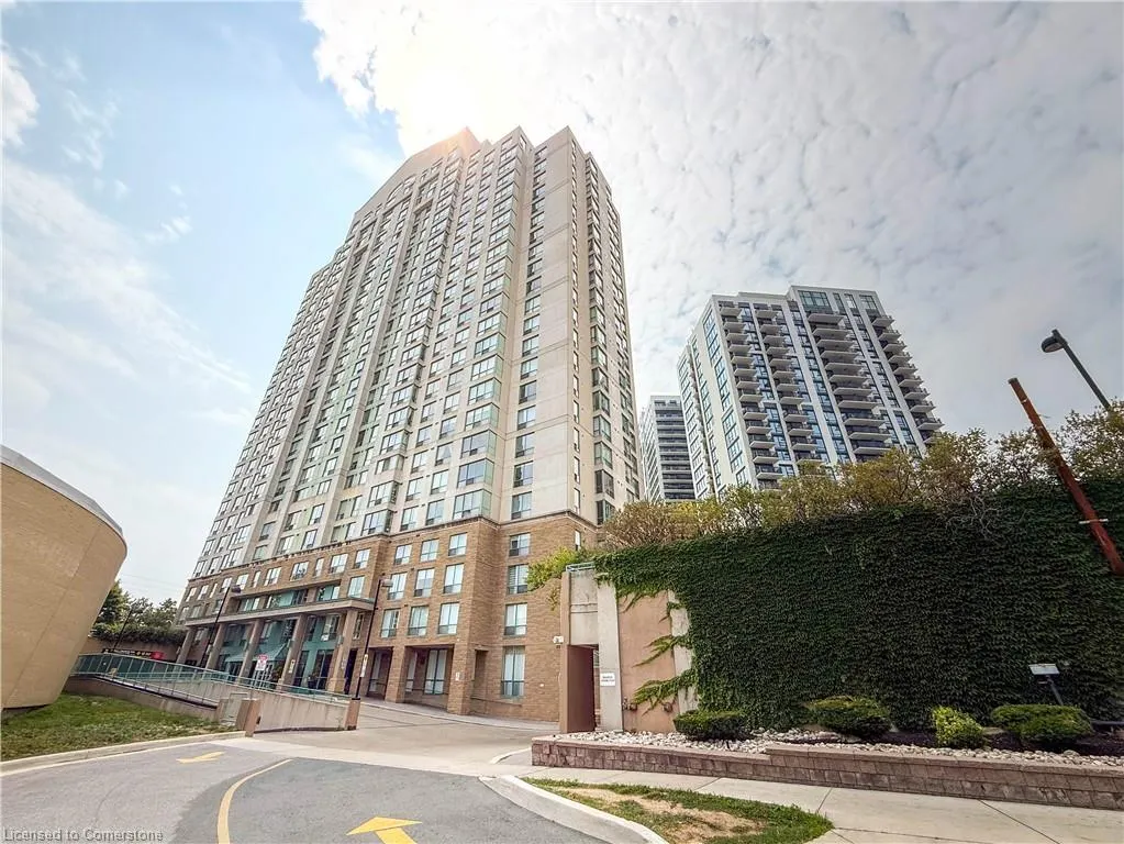 101 Subway Crescent, #712