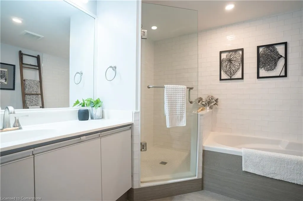 101 Subway Crescent, #712