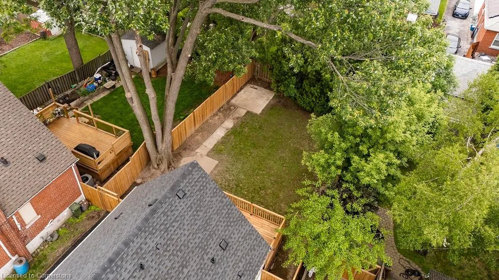 272 East 15th Street