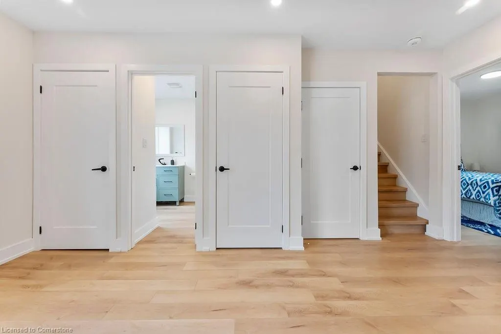 272 East 15th Street