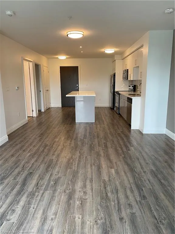 460B Belmont Avenue W, #309