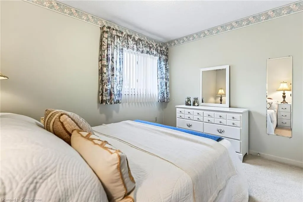 1552 Kerns Road, #4