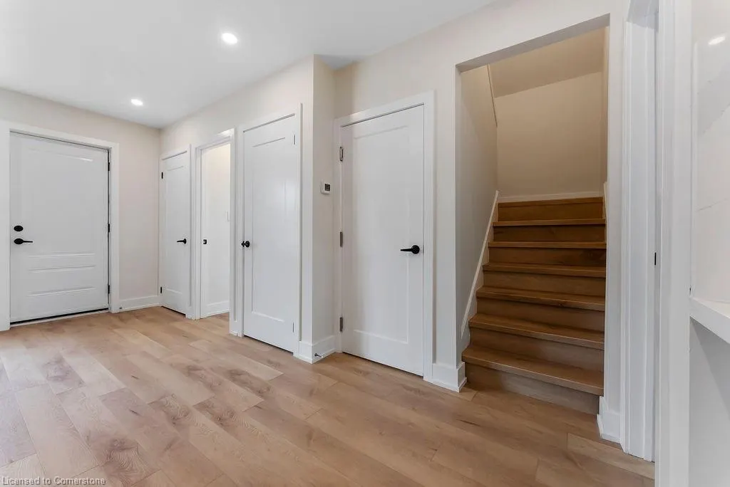 272 East 15th Street