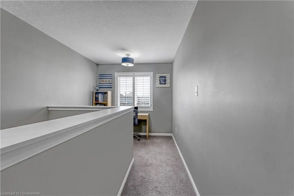 186 Whitwell Way