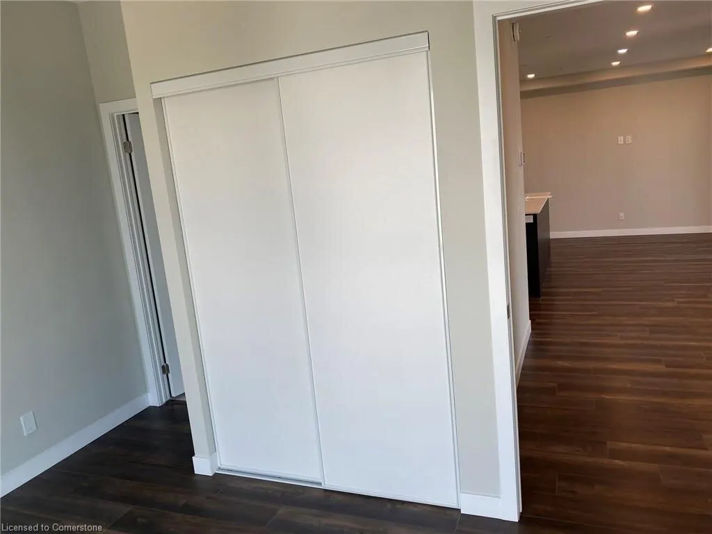 15 Queen Street S, #2207