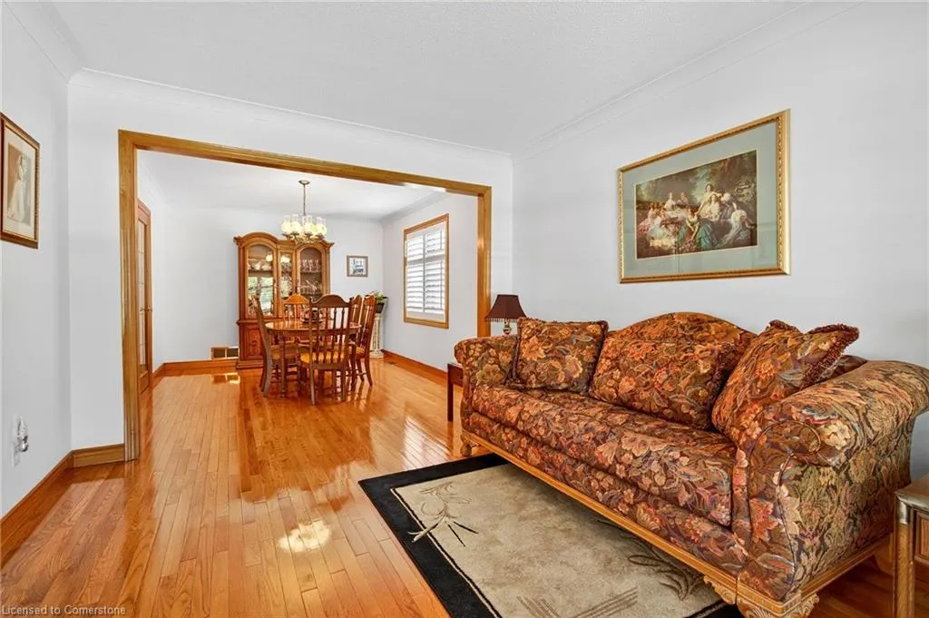194 Butterfield Court