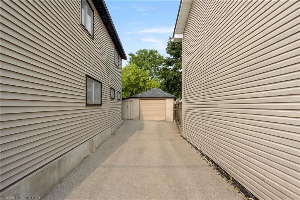 1309 Swan Street