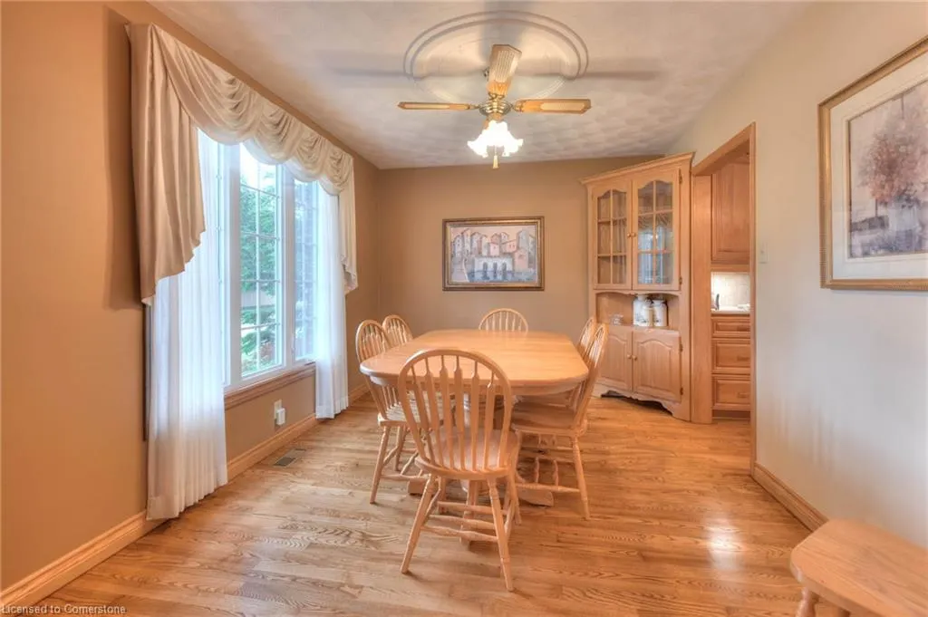 1 Kingfisher Drive