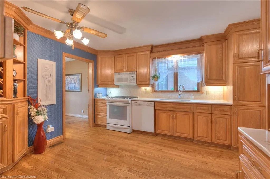 1 Kingfisher Drive