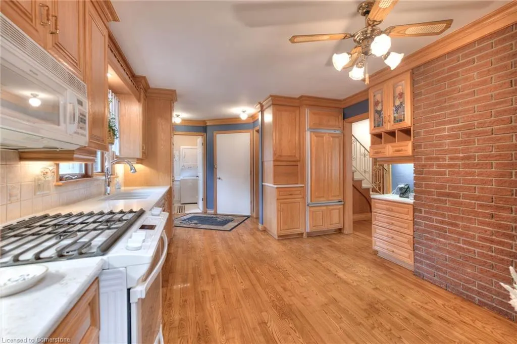 1 Kingfisher Drive