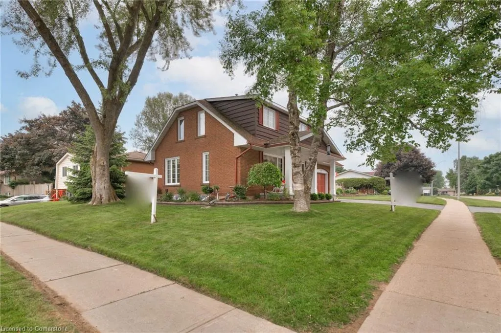 1 Kingfisher Drive