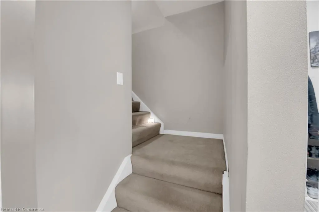 5016 Friesen Boulevard