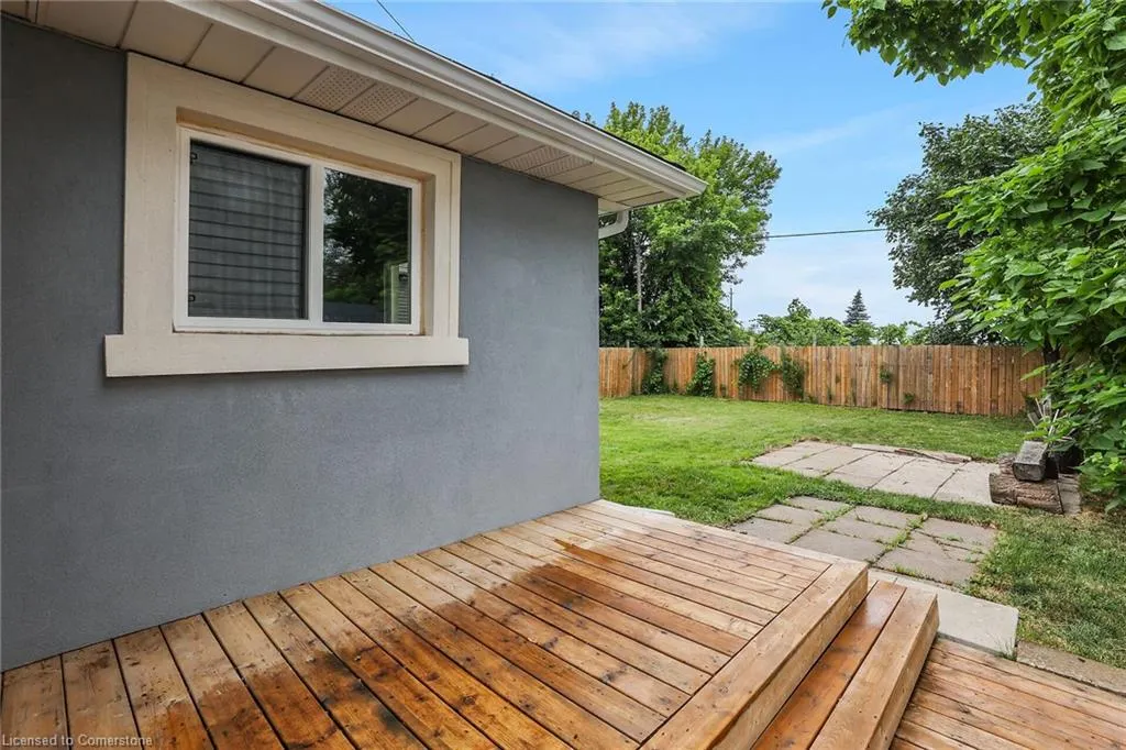 6 Lincoln Avenue