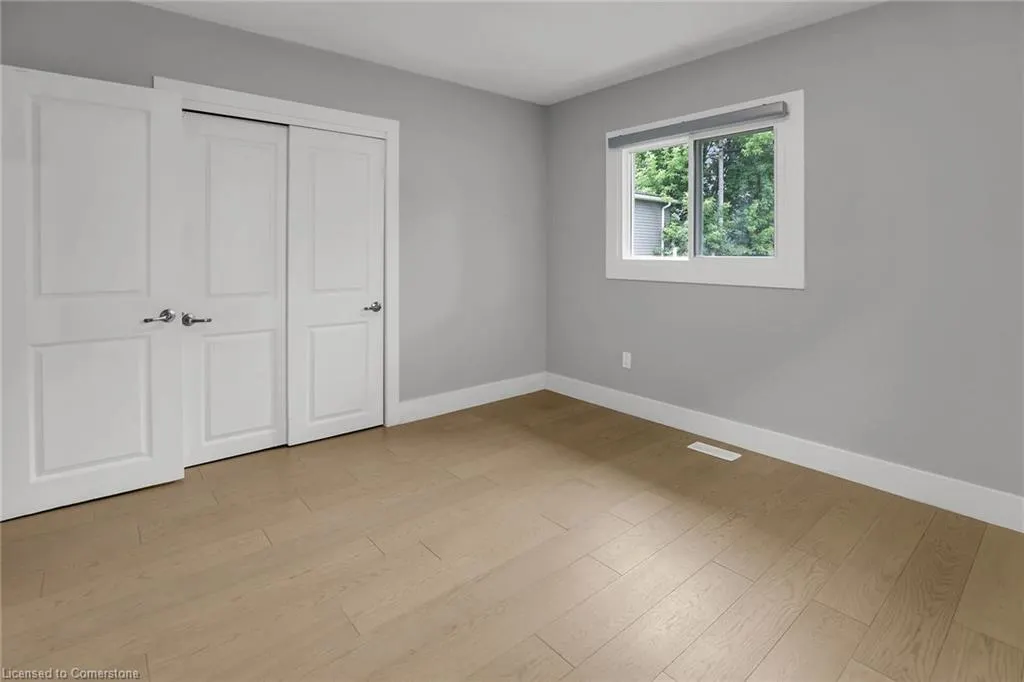 6 Lincoln Avenue