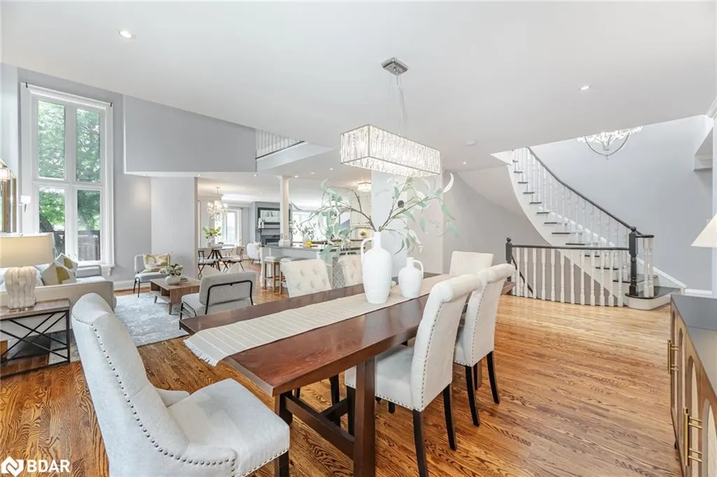 5496 Windy Hill Court