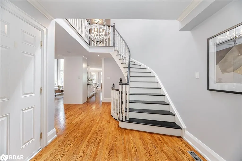 5496 Windy Hill Court