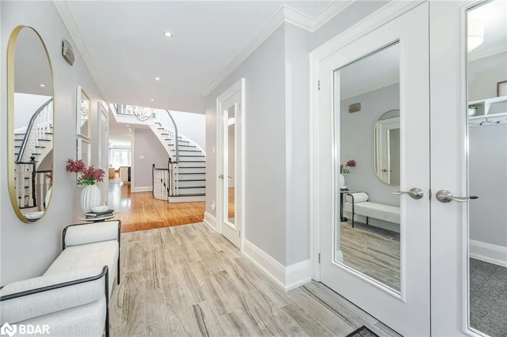 5496 Windy Hill Court
