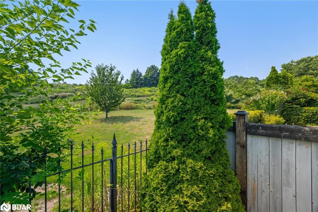 5496 Windy Hill Court