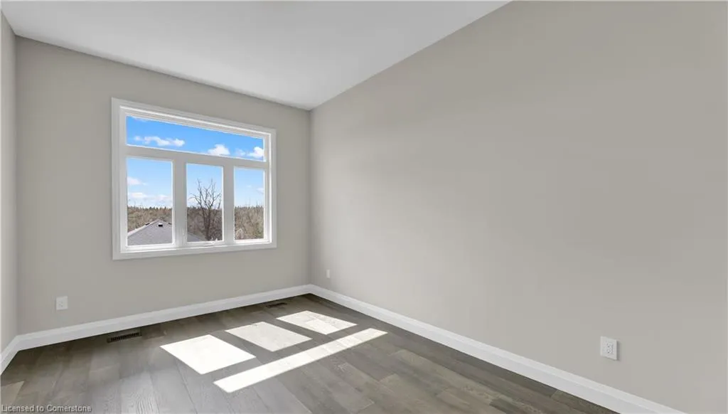 800 Garden Court Crescent