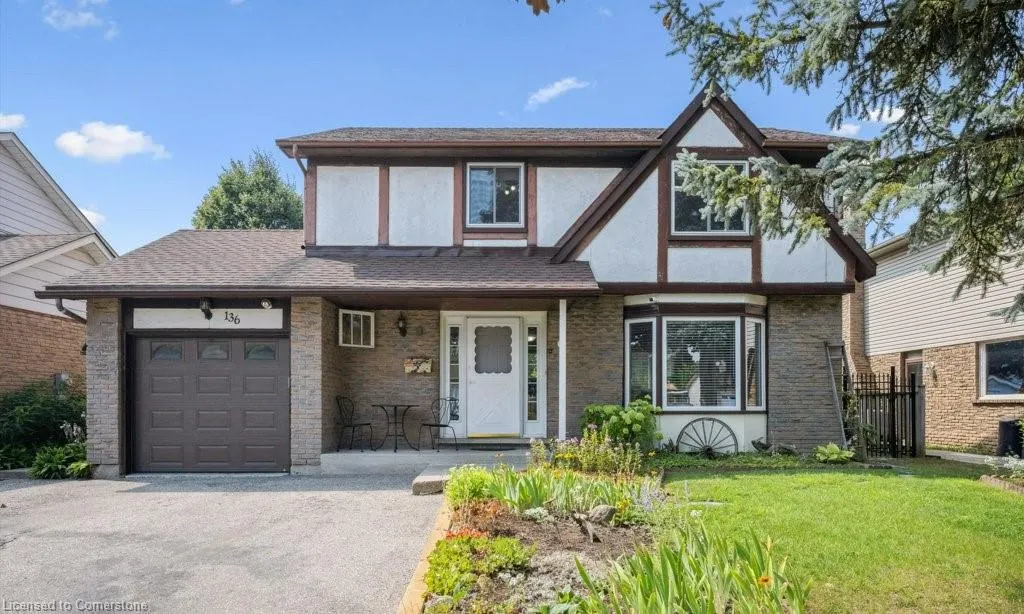 136 St Jerome Crescent