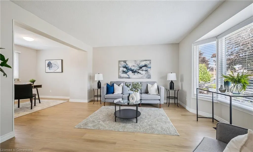 136 St Jerome Crescent