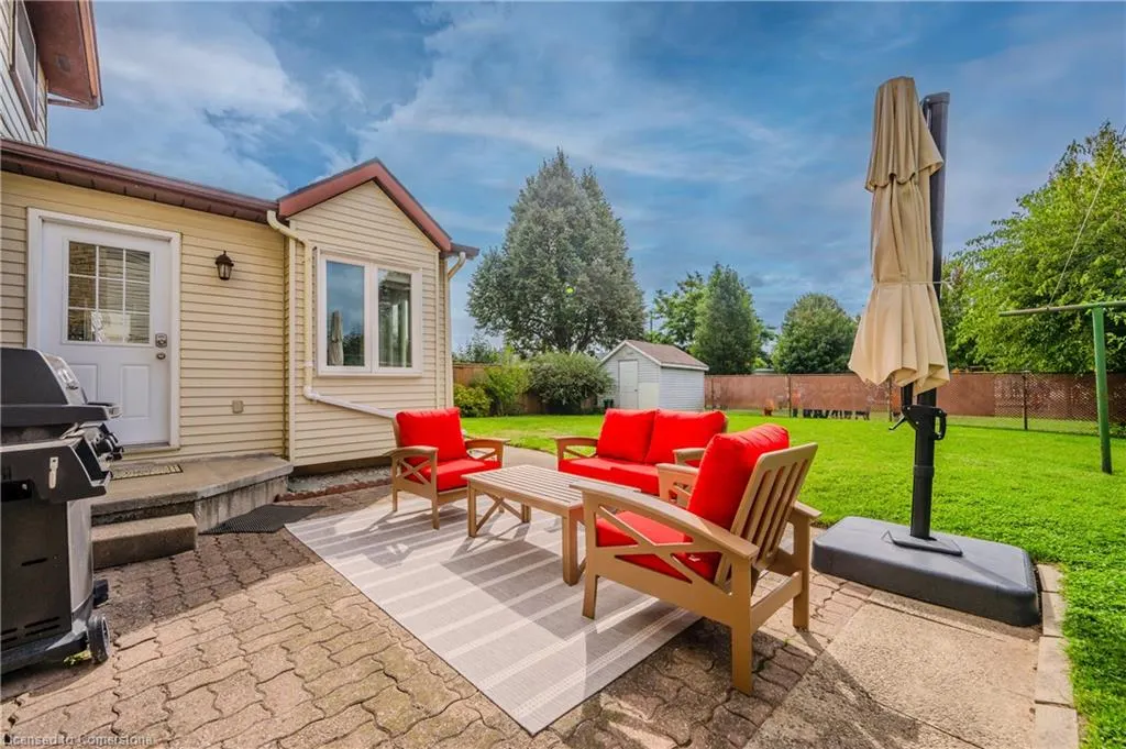136 St Jerome Crescent