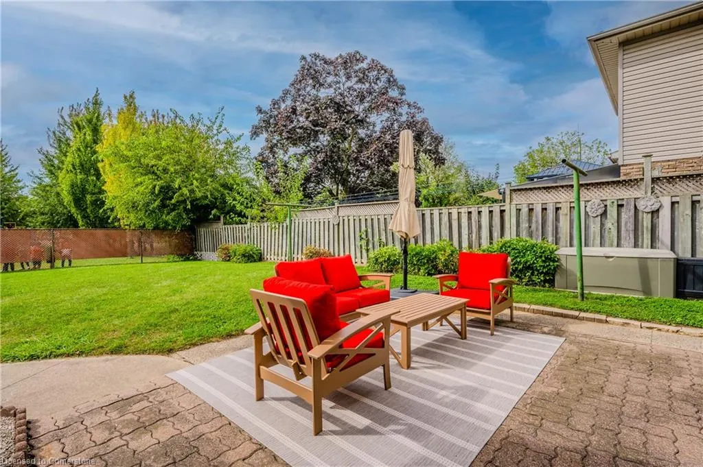 136 St Jerome Crescent