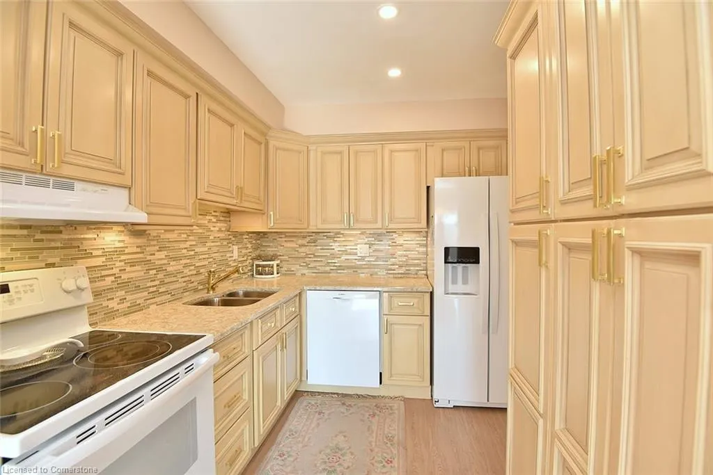 591 Highway 8, #25
