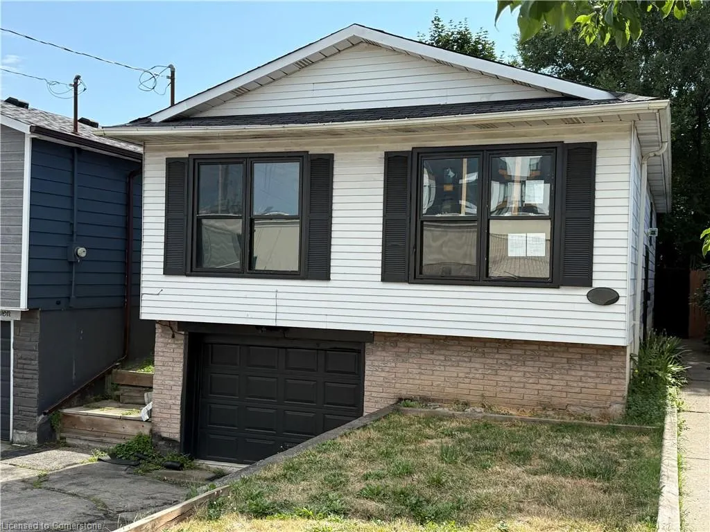 11 Garside Avenue S
