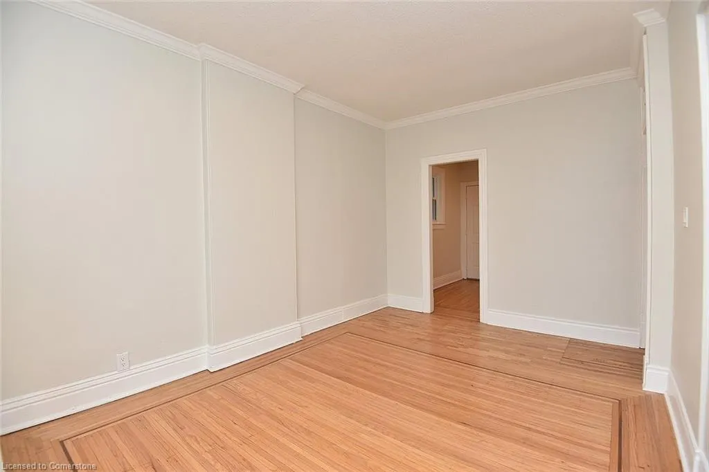 66 Erie Avenue, #Upper