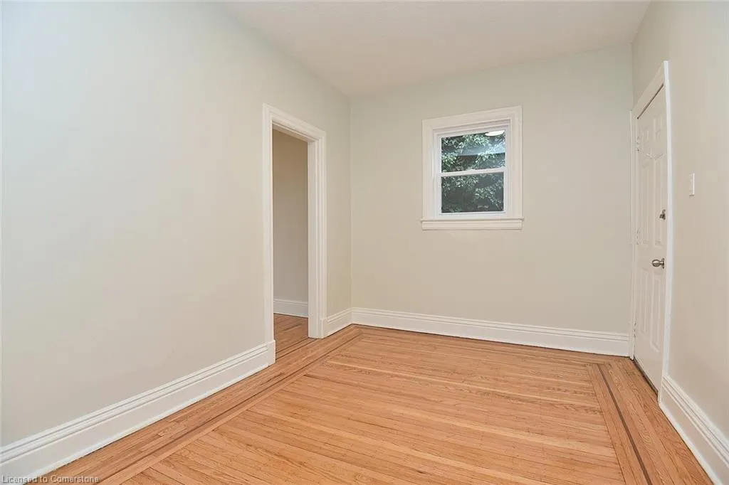66 Erie Avenue, #Upper