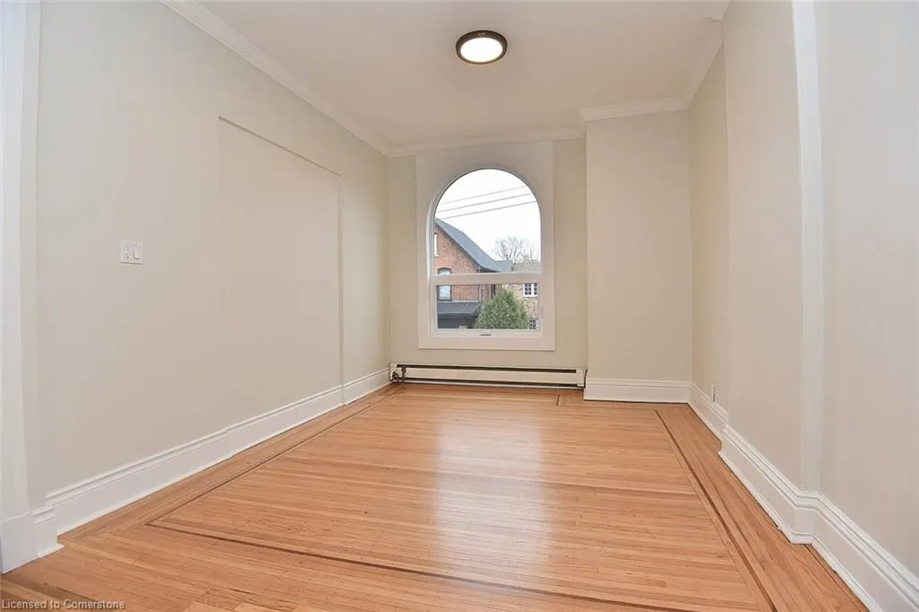 66 Erie Avenue, #Upper