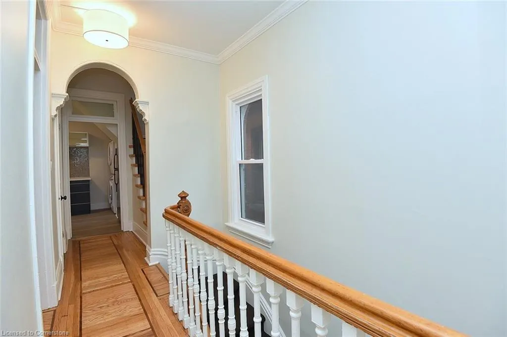 66 Erie Avenue, #Upper
