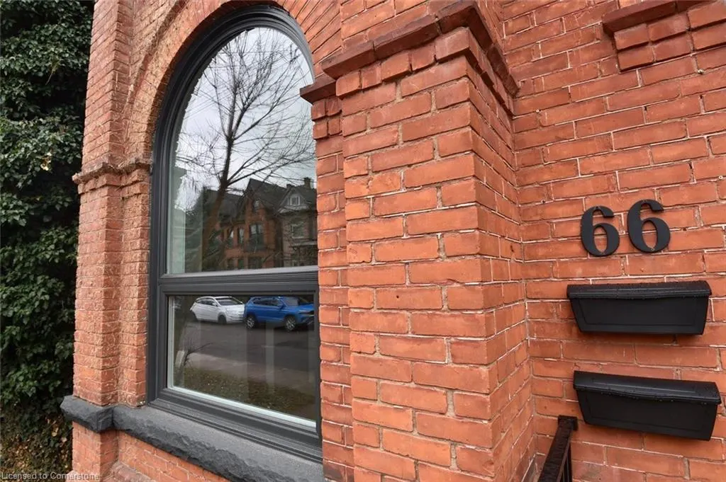 66 Erie Avenue, #Upper