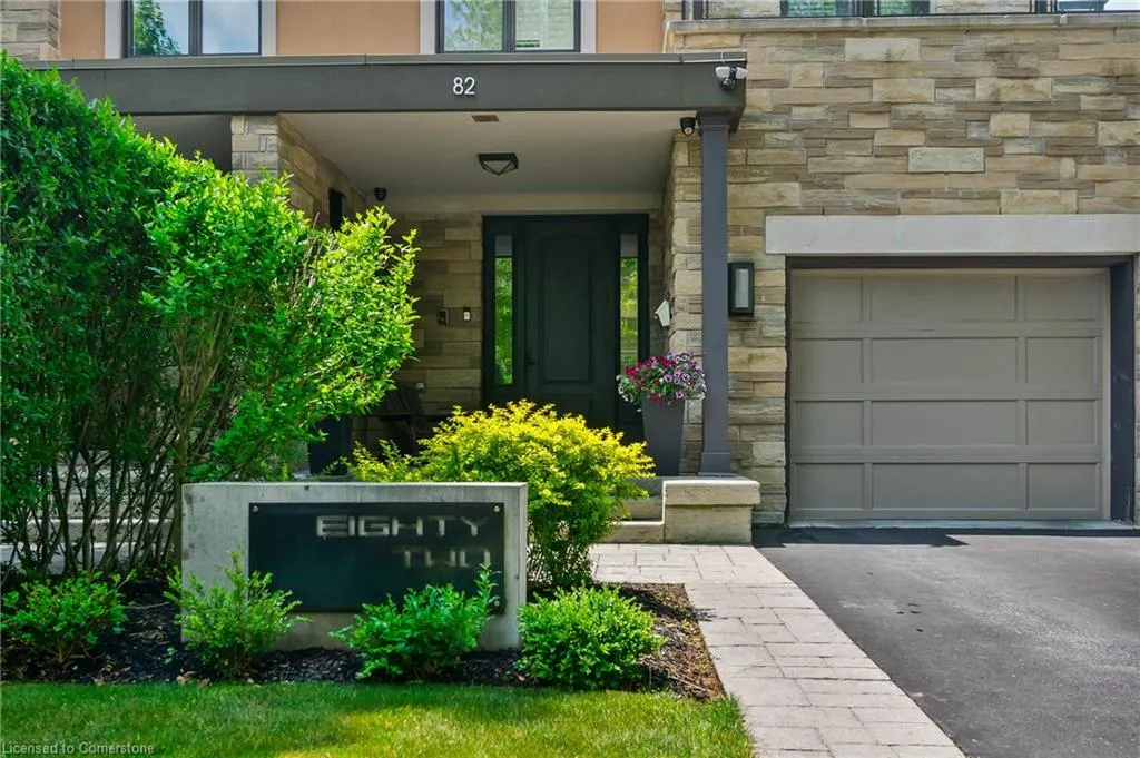 82 Brant Street