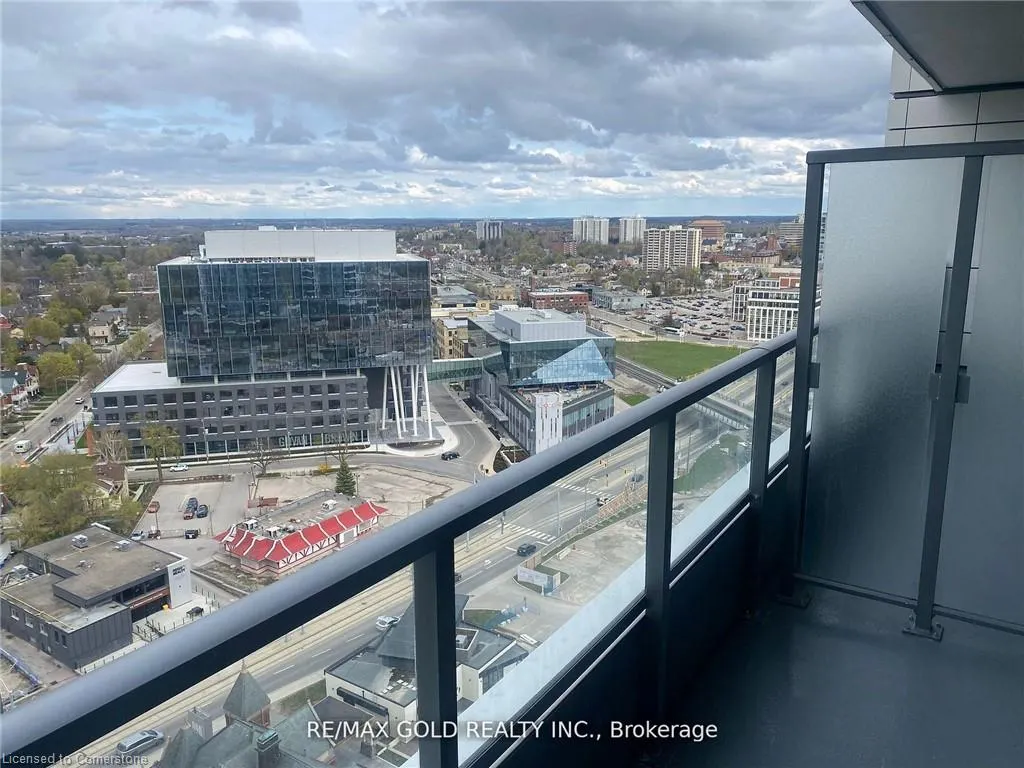 15 Wellington Street S, #1914