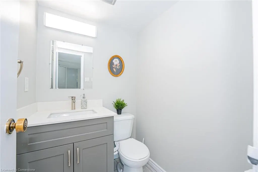 18 Knightsbridge Road, #304