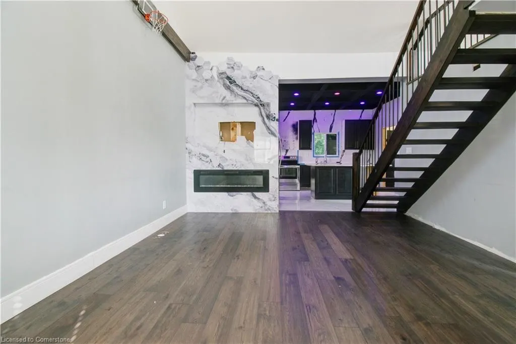 85 East 37th Street